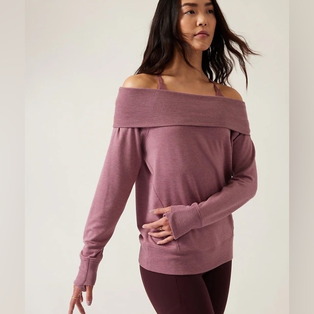 Athleta Studio Barre Sweatshirt Top Purple Sugarplum size Small